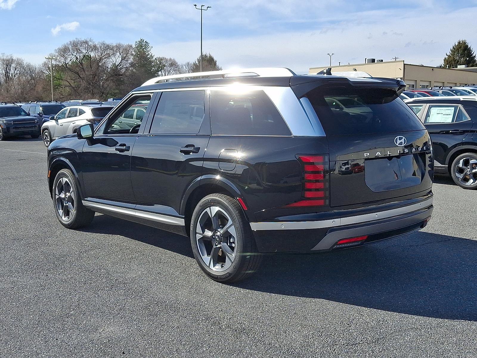 New 2026 Hyundai Palisade Limited image 4