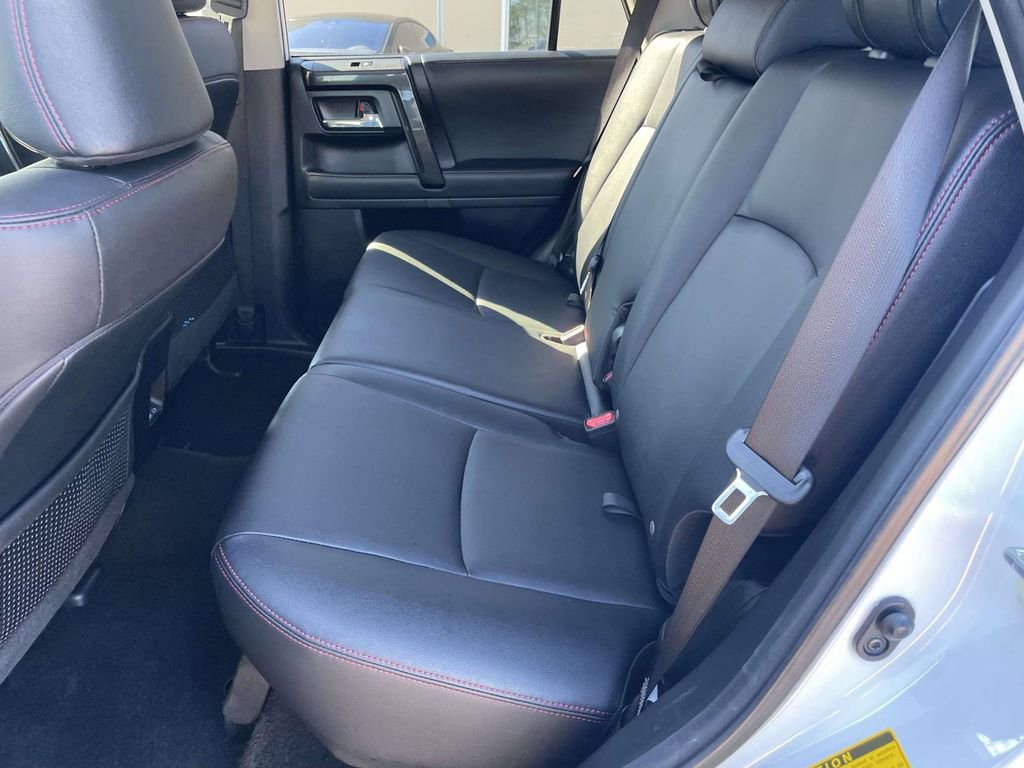 Used 2024 Toyota 4Runner TRD Off-Road Premium image 8