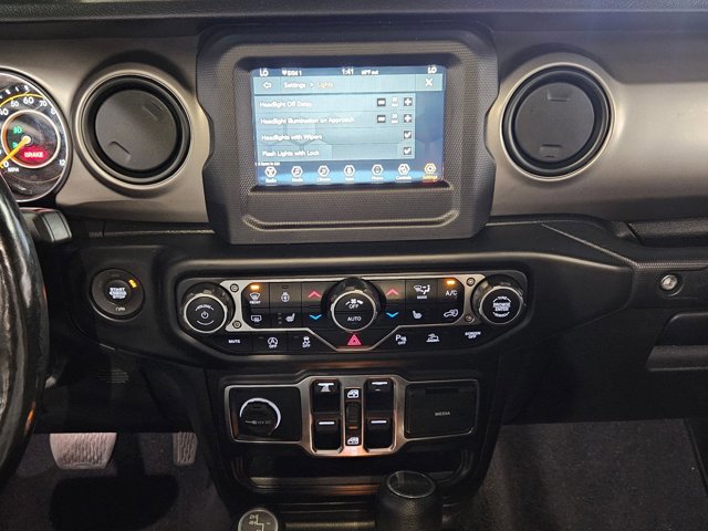 Used 2020 Jeep Gladiator Sport w/ Quick Order Package 24S image 13