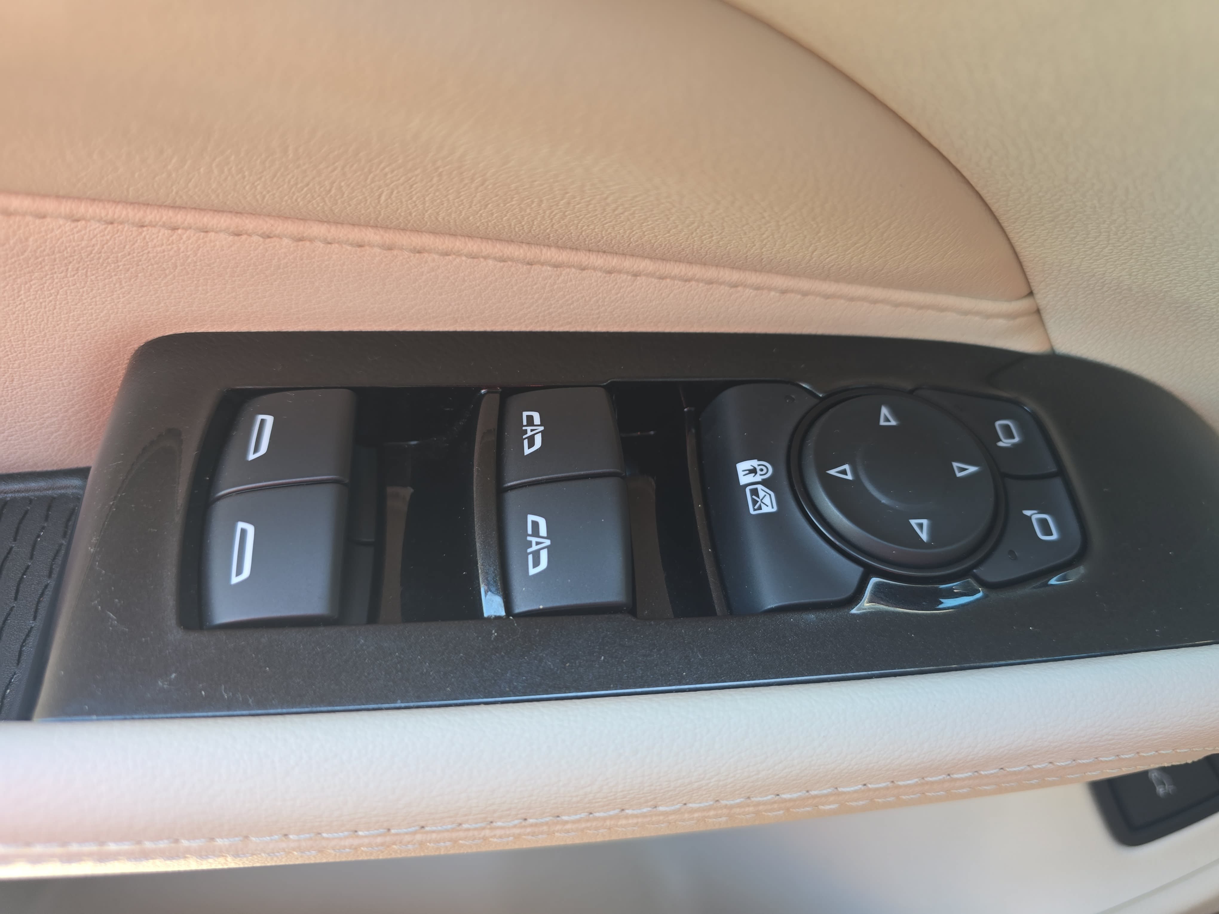 Used 2024 Cadillac CT4 Luxury w/ Sun And Sound Package RWD image 25