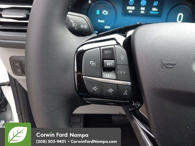 New 2025 Ford Escape SE w/ PHEV Premium Package image 18