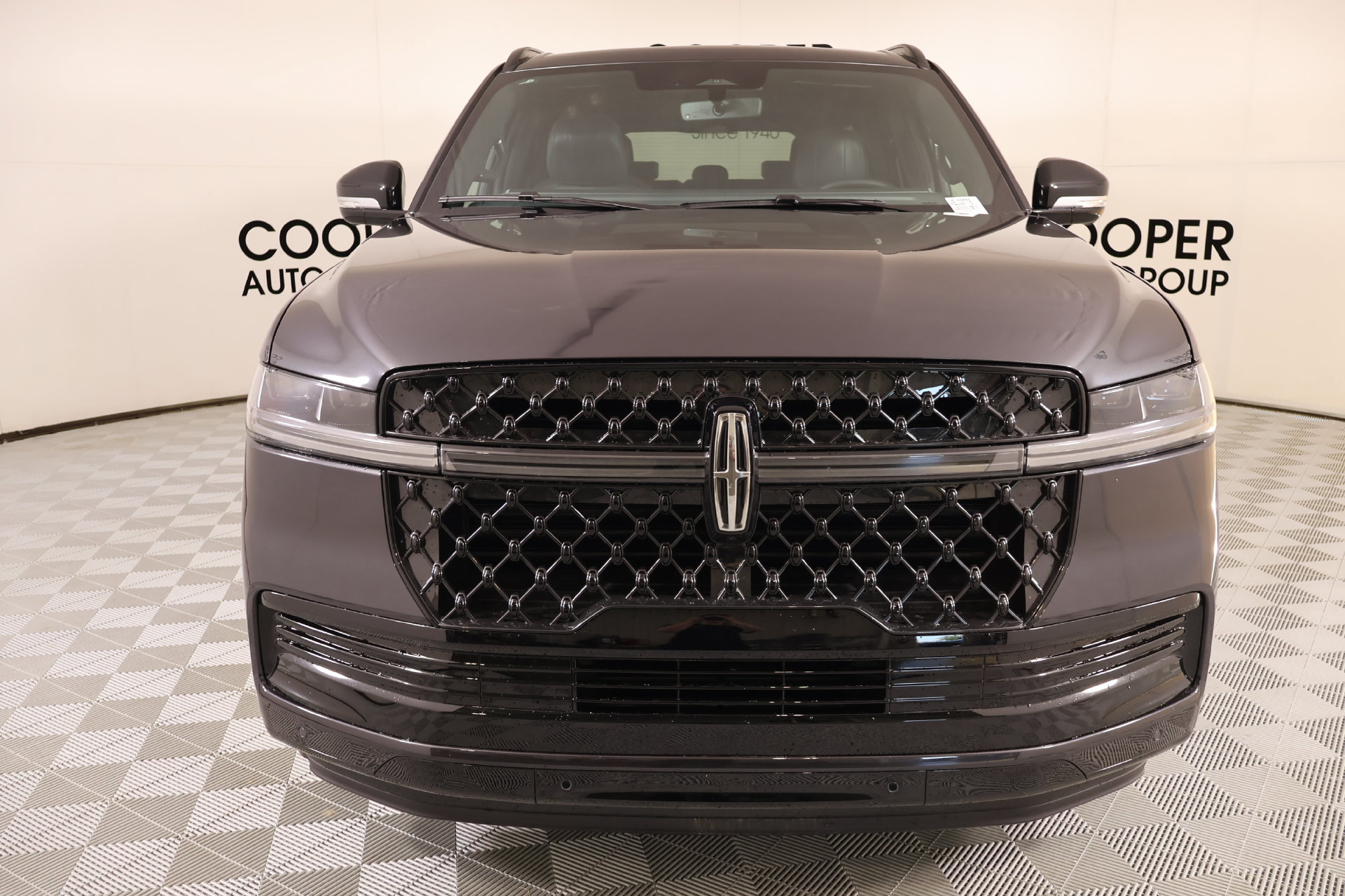 New 2027 Lincoln Navigator L Reserve w/ Jet Appearance Package AWD/4WD image 10