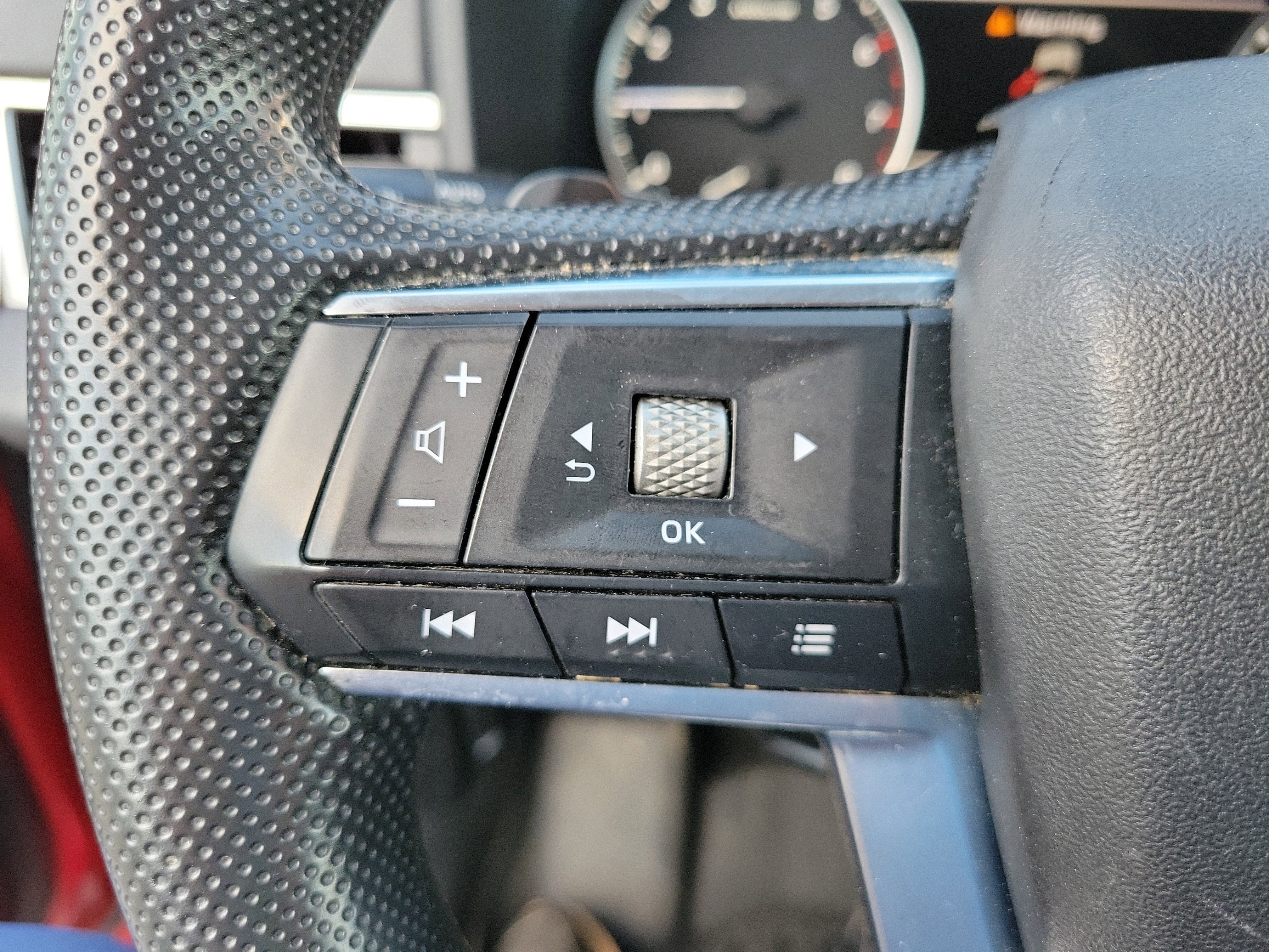 Used 2022 Mitsubishi Outlander ES image 21