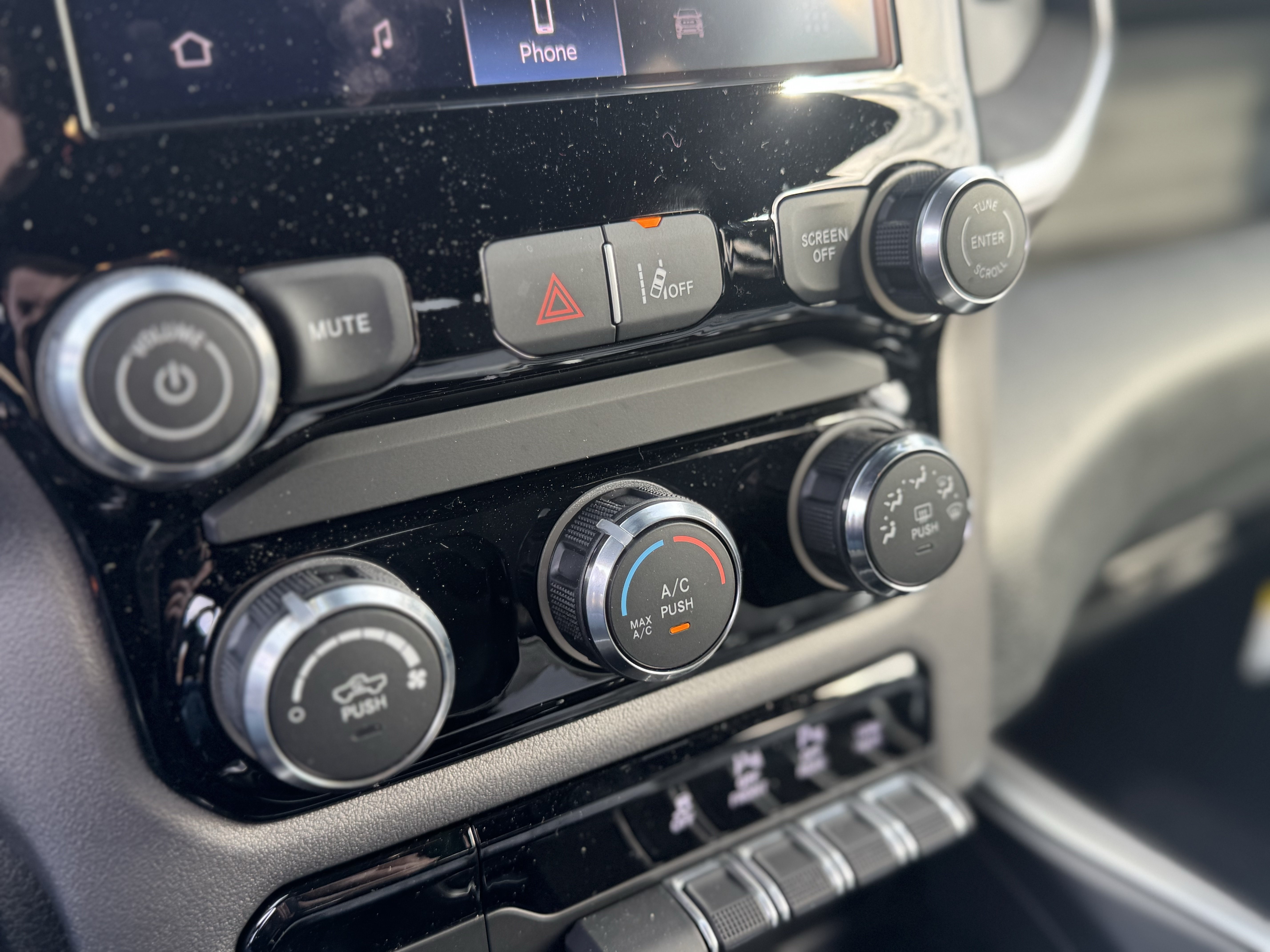 New 2026 RAM 1500 Big Horn AWD/4WD image 22