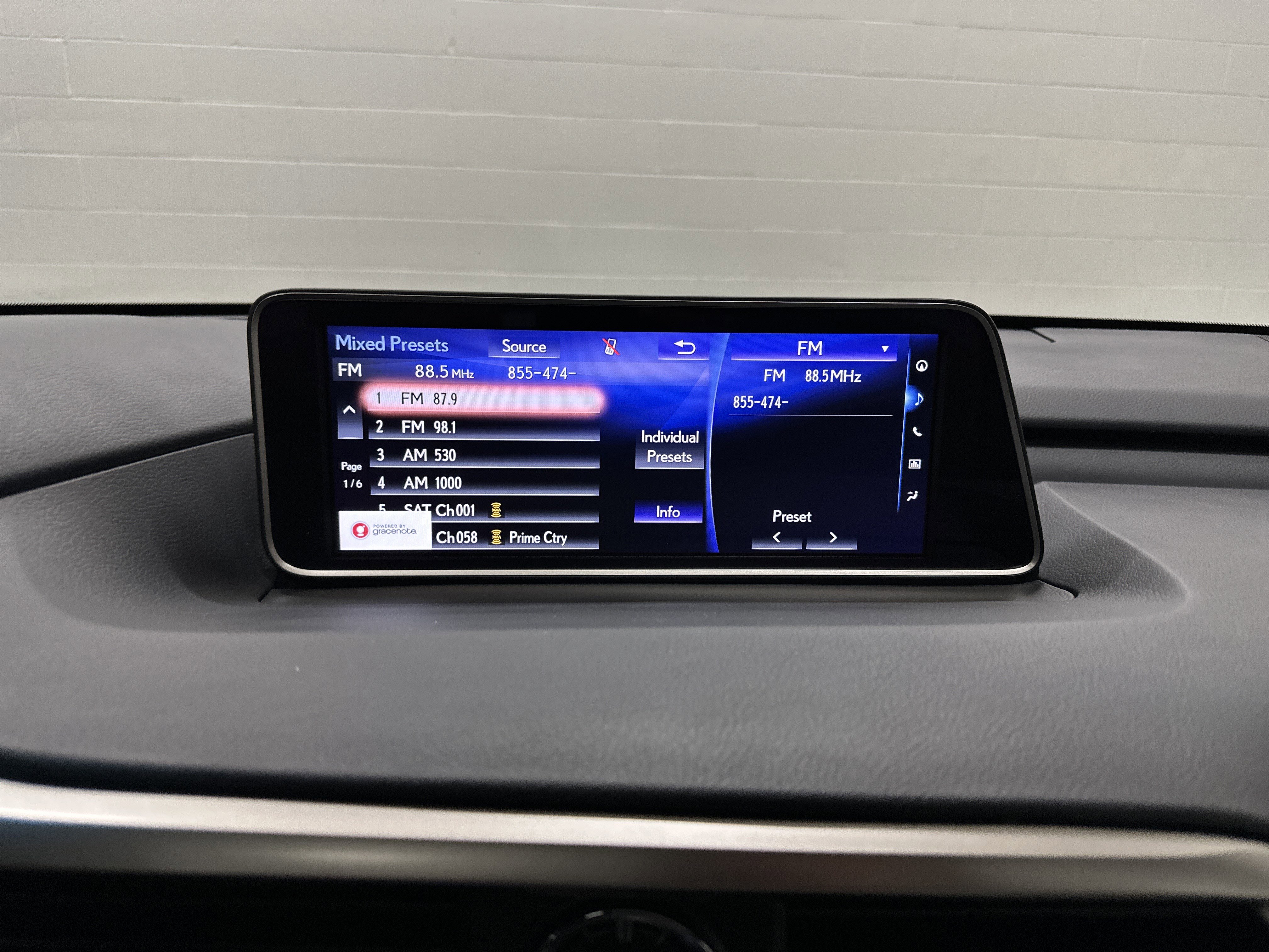 Used 2017 Lexus RX 350 AWD w/ Premium Package image 23