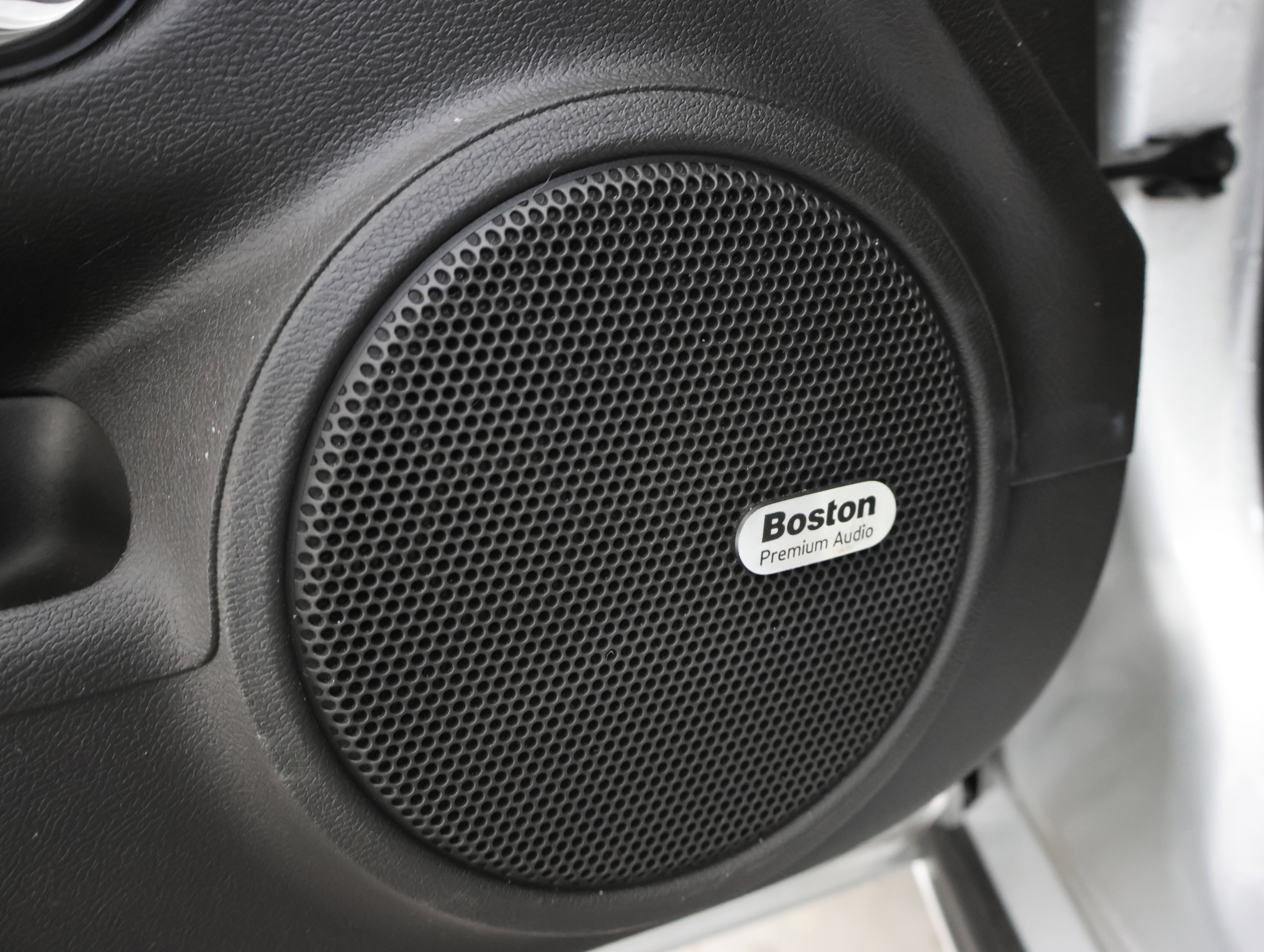 Used 2011 Chevrolet Camaro LT w/ RS Package image 34