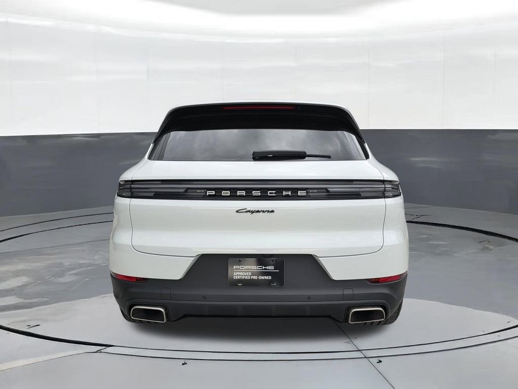 Certified 2025 Porsche Cayenne E-Hybrid image 10