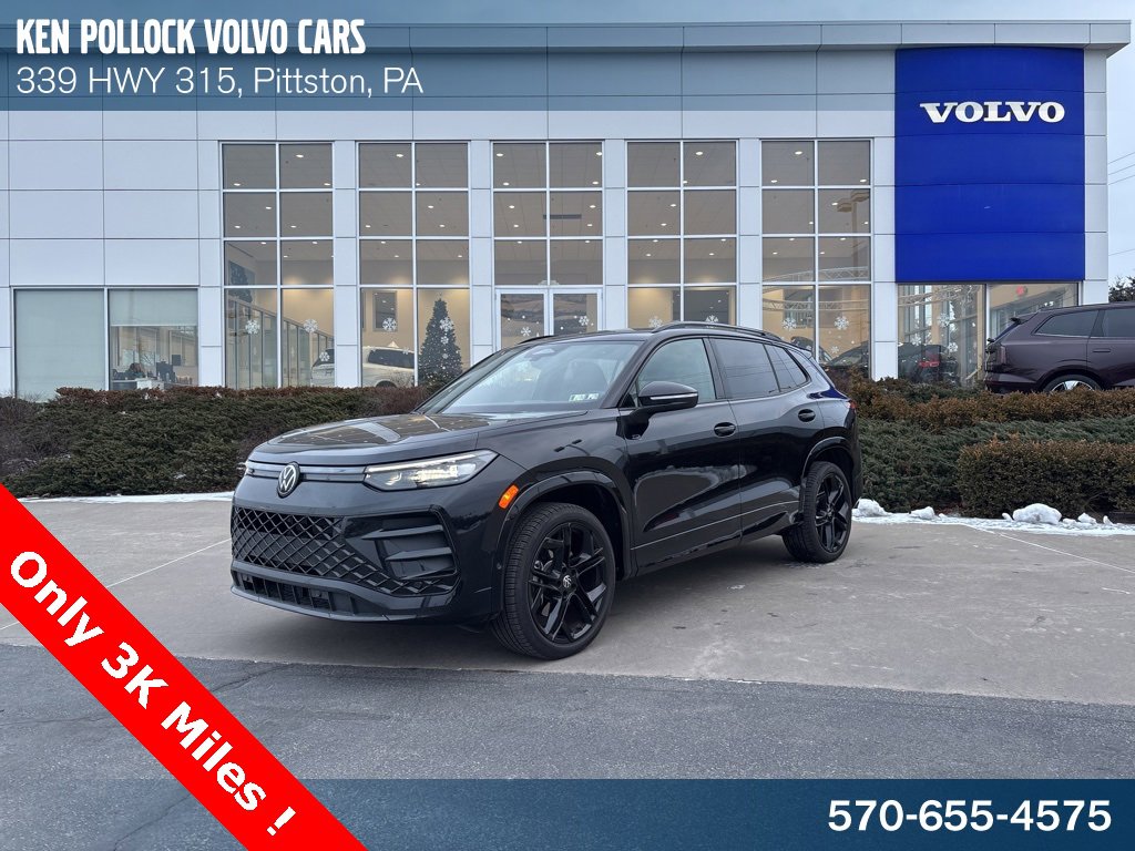 Used 2025 Volkswagen Tiguan SE R-Line