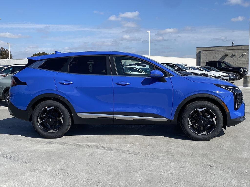 New 2026 Kia Sportage EX w/ EX Panorama Roof Package FWD image 2
