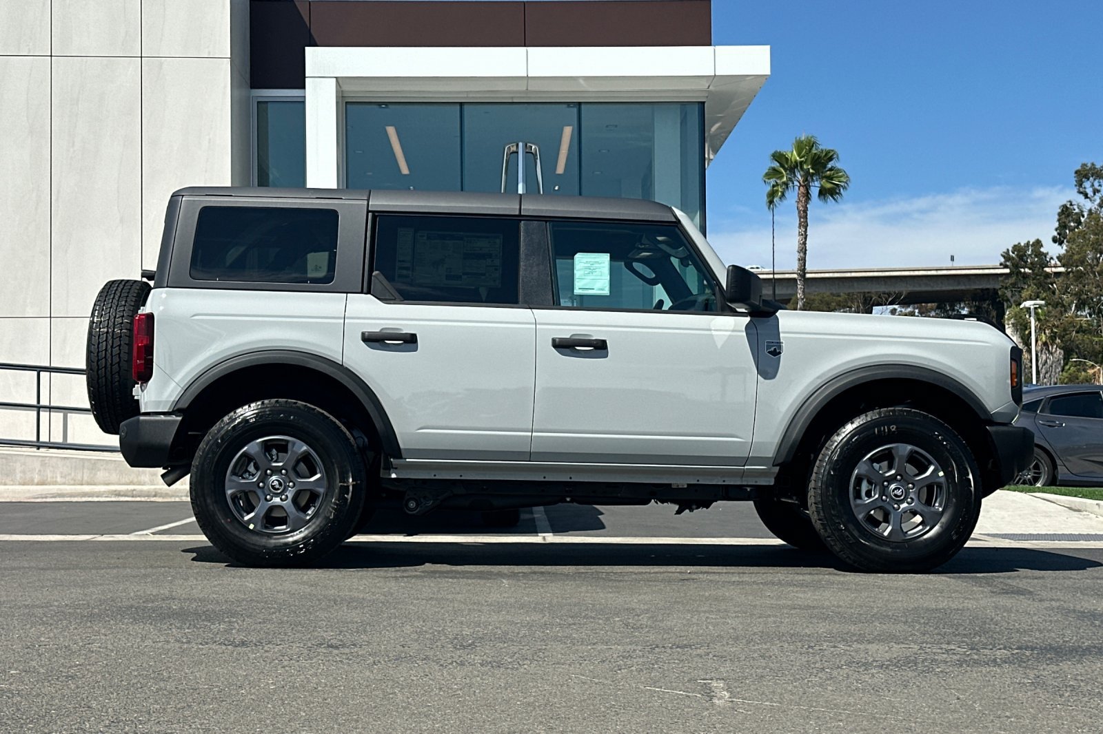 New 2026 Ford Bronco Big Bend AWD/4WD image 2