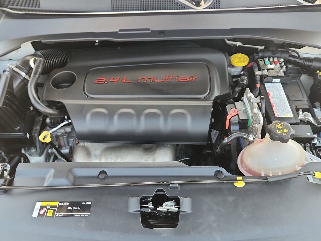 Used 2021 Jeep Compass Limited image 16