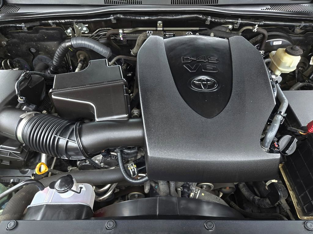 Used 2016 Toyota Tacoma TRD Sport RWD image 25