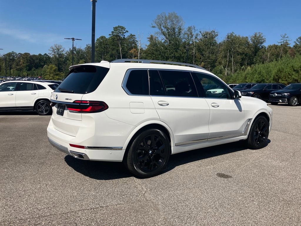Used 2026 BMW X7 xDrive40i image 13
