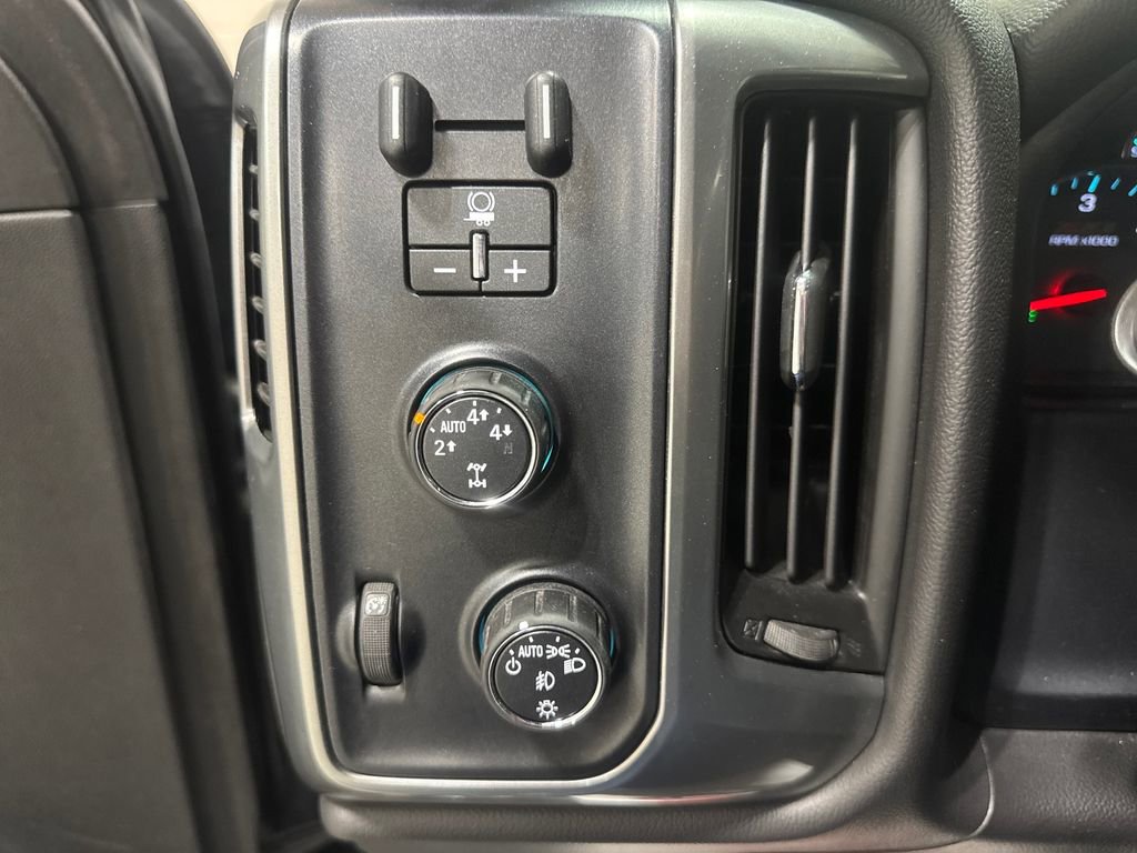 Used 2014 Chevrolet Silverado 1500 LT w/ All Star Edition image 44