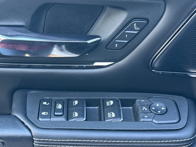 Used 2025 RAM 1500 Limited w/ Off Road Group image 18