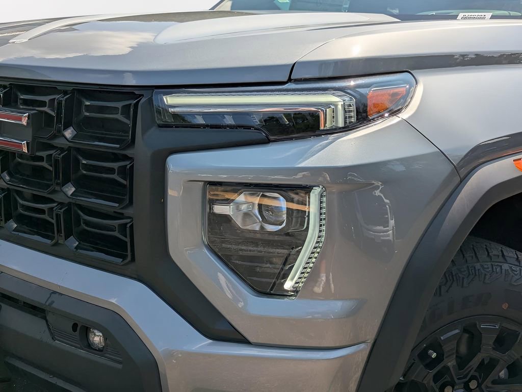 New 2026 GMC Canyon Elevation w/ Convenience Package image 3