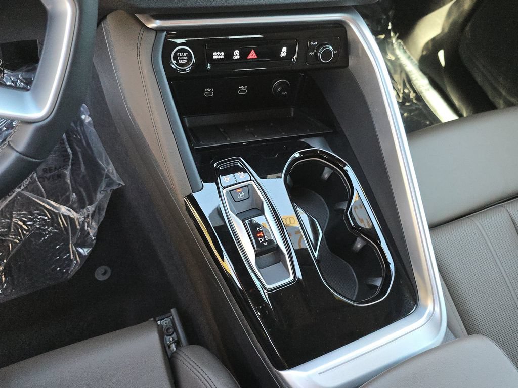Used 2025 Audi Q5 Premium Plus w/ Premium Plus AWD/4WD image 28