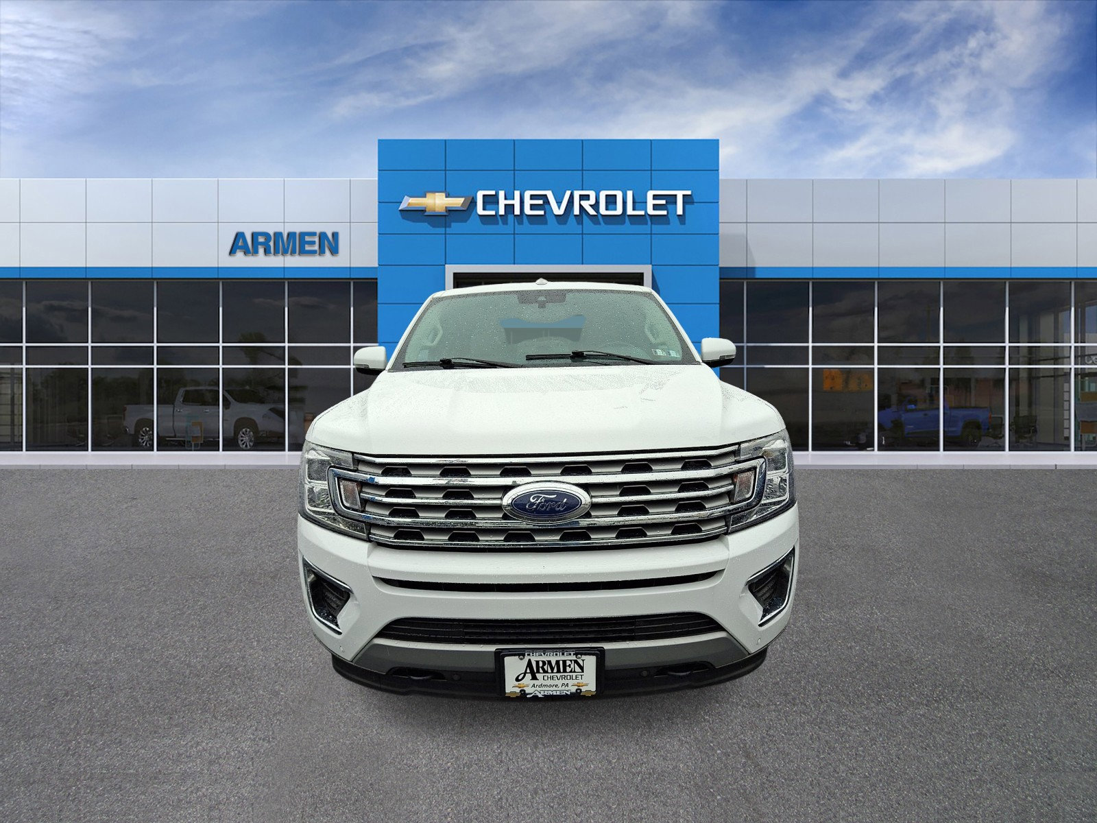 Used 2020 Ford Expedition Limited image 3