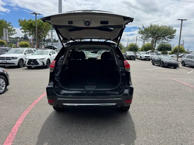 Used 2019 Nissan Rogue SV AWD/4WD image 8
