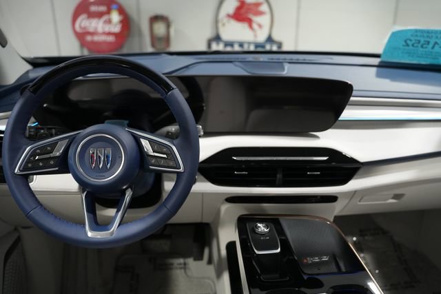 New 2026 Buick Enclave Avenir w/ Super Cruise Package AWD/4WD image 2