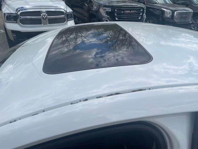 Used 2011 Buick Regal CXL w/ RL5 Preferred Equipment Group FWD image 21