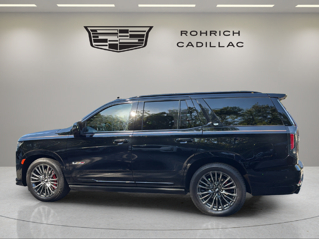 Certified 2023 Cadillac Escalade V w/ Heavy-Duty Trailer Package AWD/4WD image 7