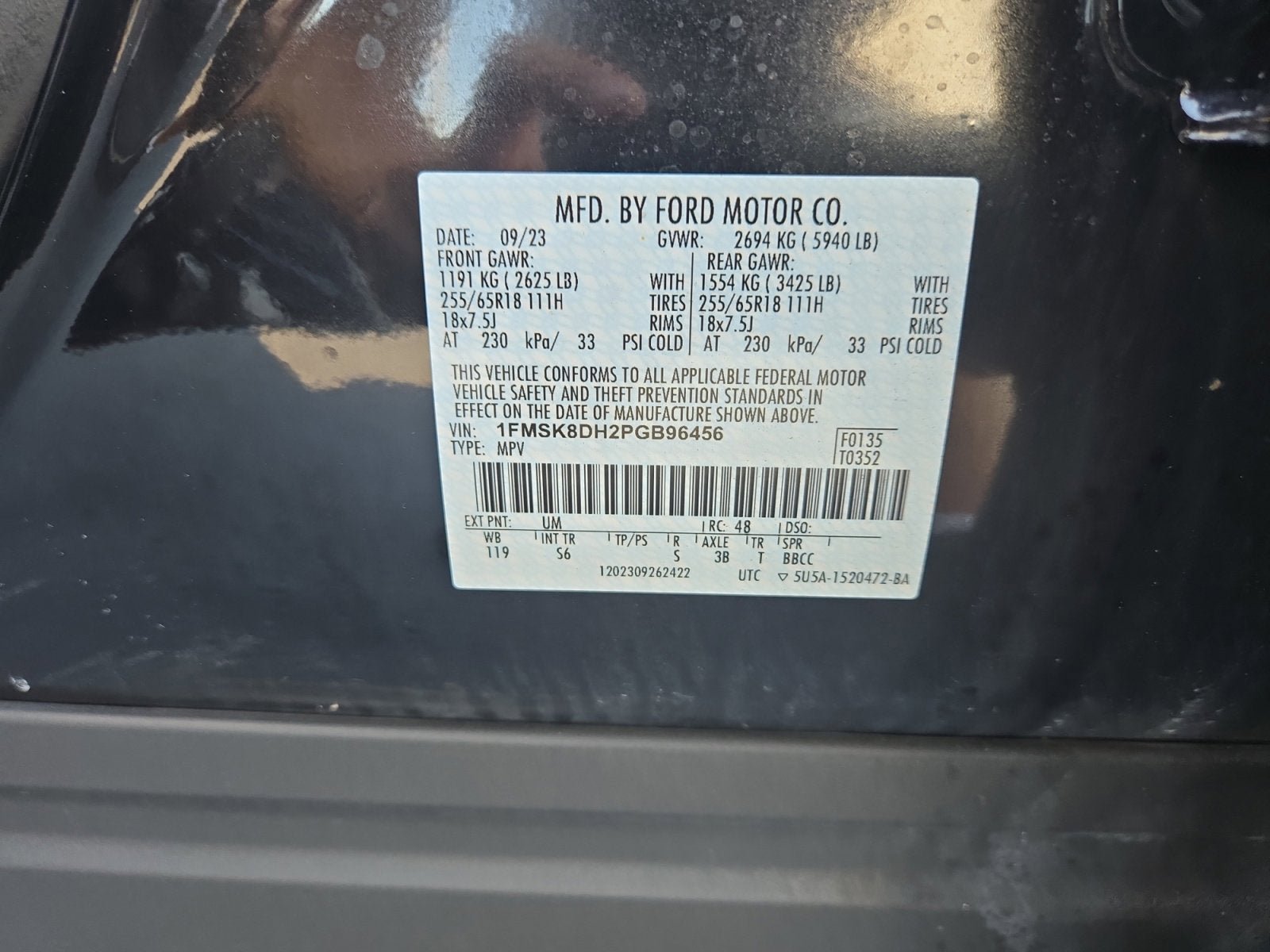 Certified 2023 Ford Explorer XLT w/ Equipment Group 202A AWD/4WD image 28