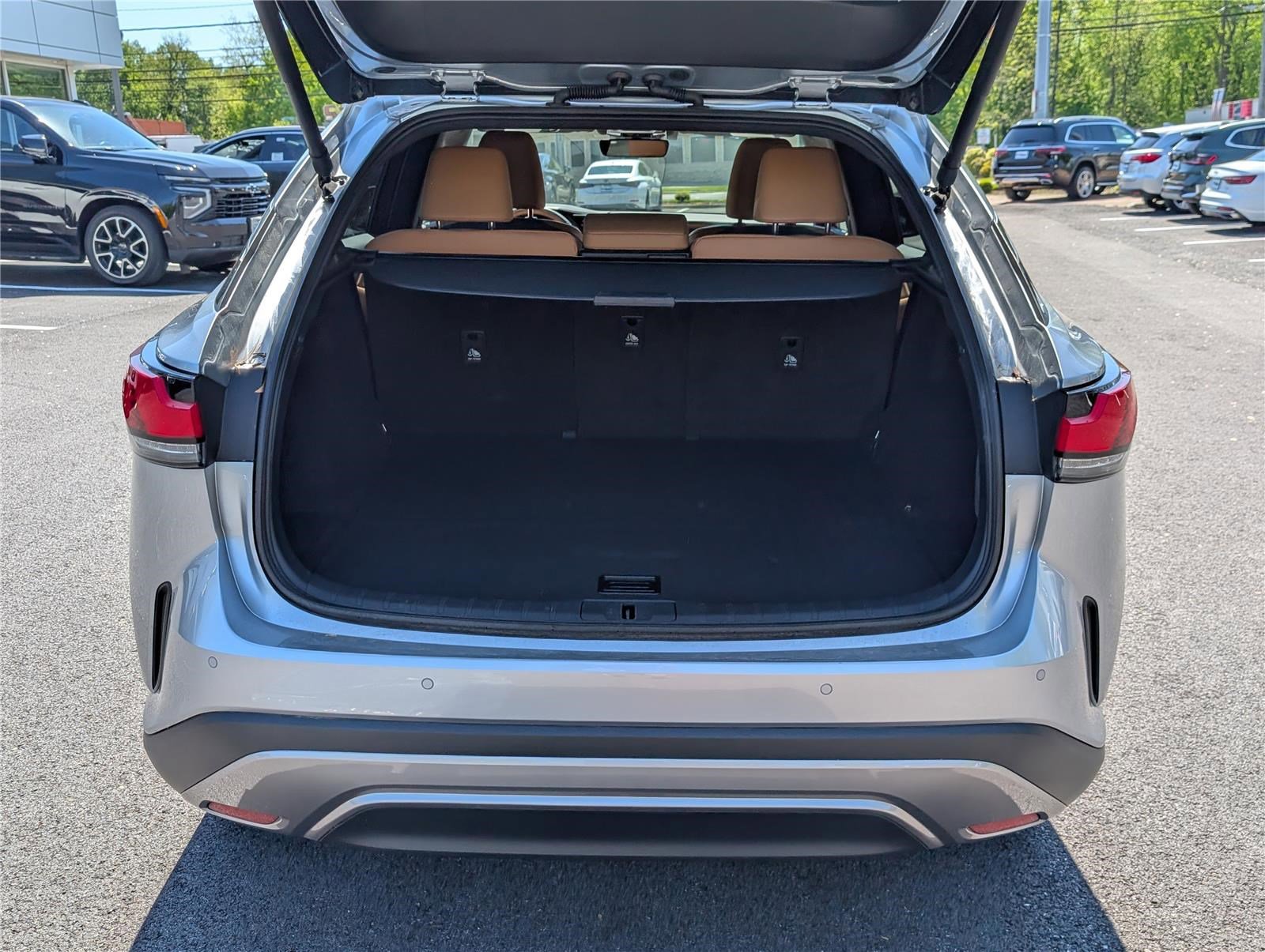 Used 2025 Lexus RX 350 Premium w/ Accessory Package image 13