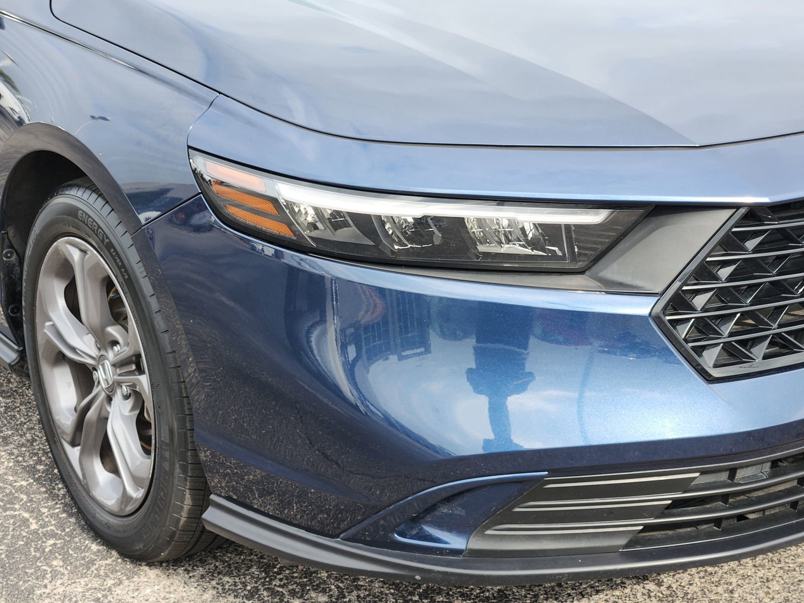 Used 2024 Honda Accord EX image 10