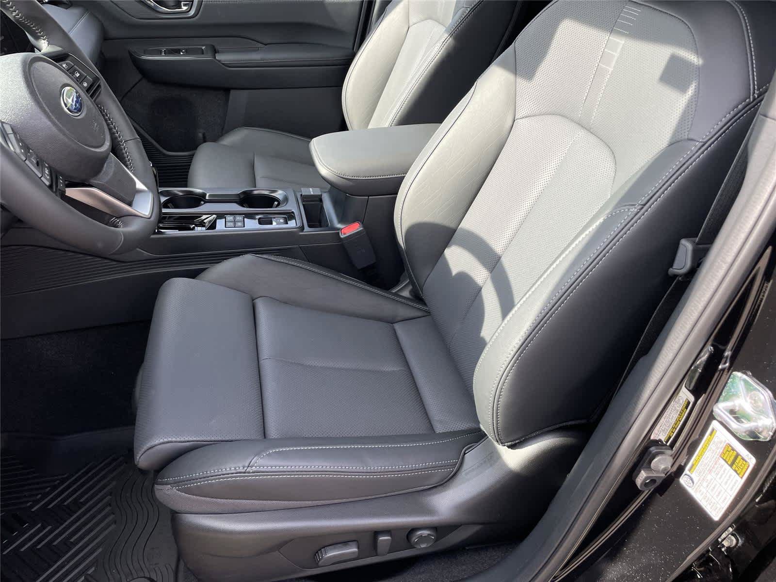 New 2026 Subaru Outback Touring AWD/4WD image 12