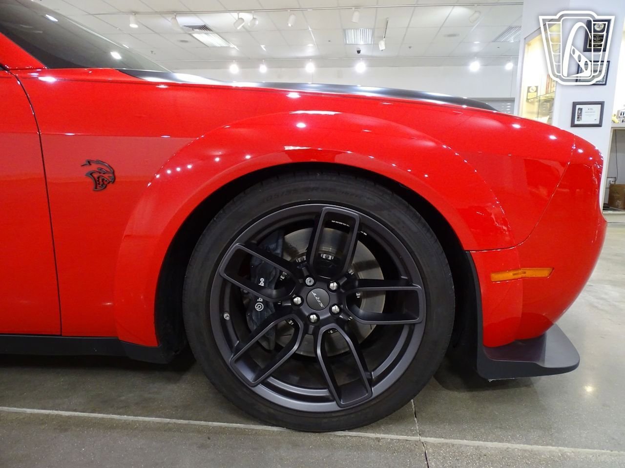 Used 2019 Dodge Challenger SRT Hellcat Redeye image 35