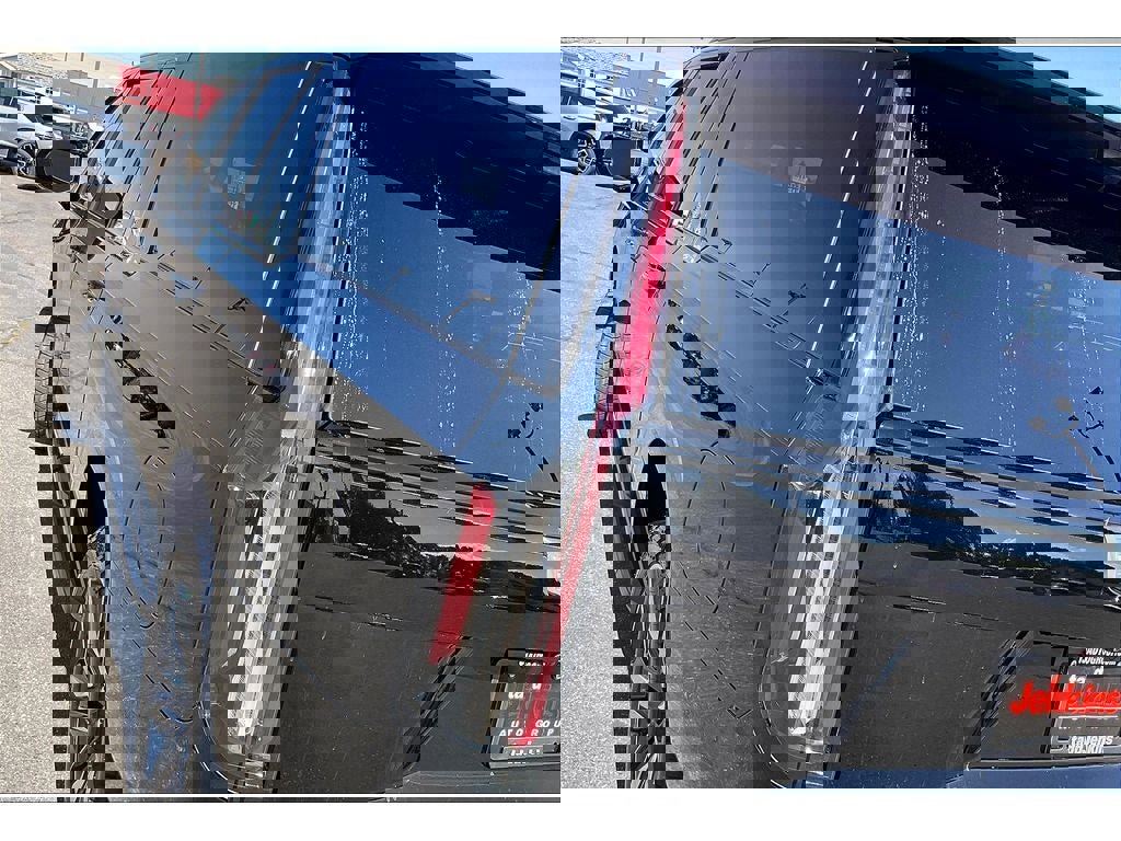 Used 2022 Cadillac Escalade ESV Sport image 31