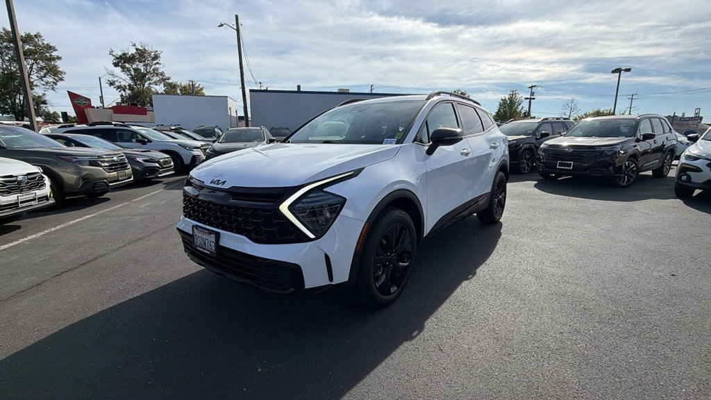 Used 2025 Kia Sportage X-Line