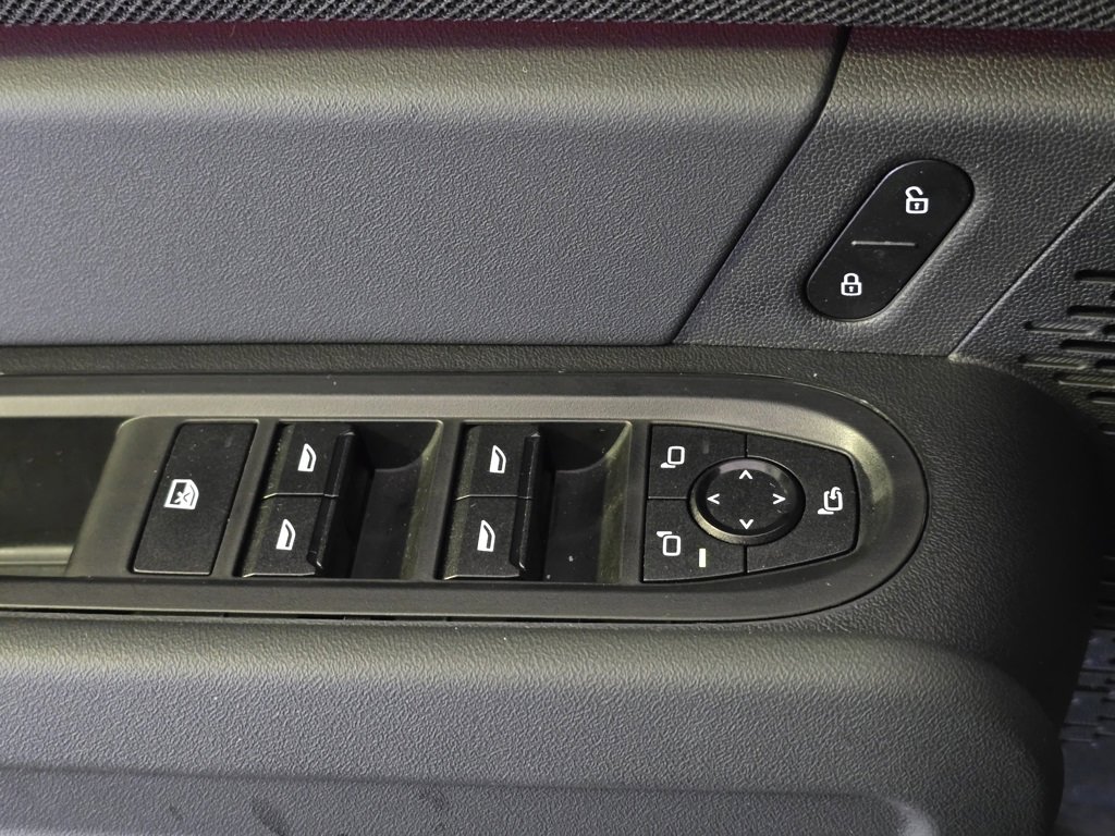 Used 2025 MINI Cooper Countryman John Cooper Works image 11