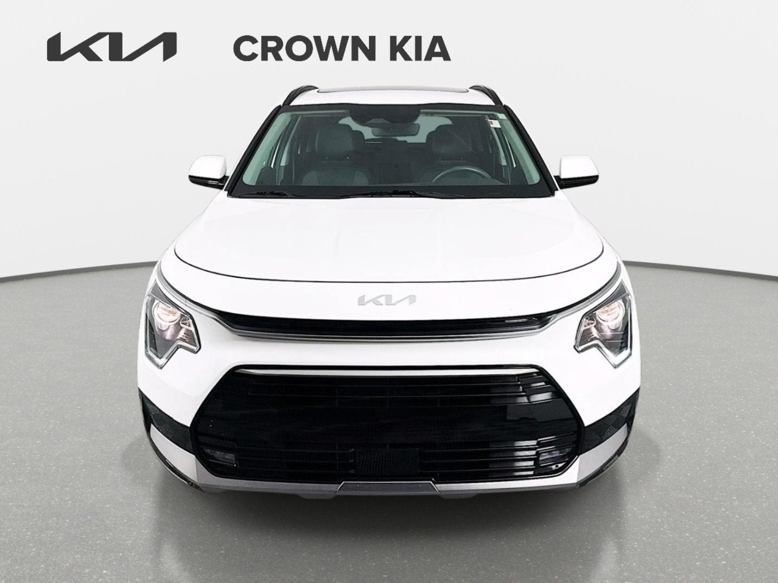 Certified 2023 Kia Niro EX Touring FWD image 2