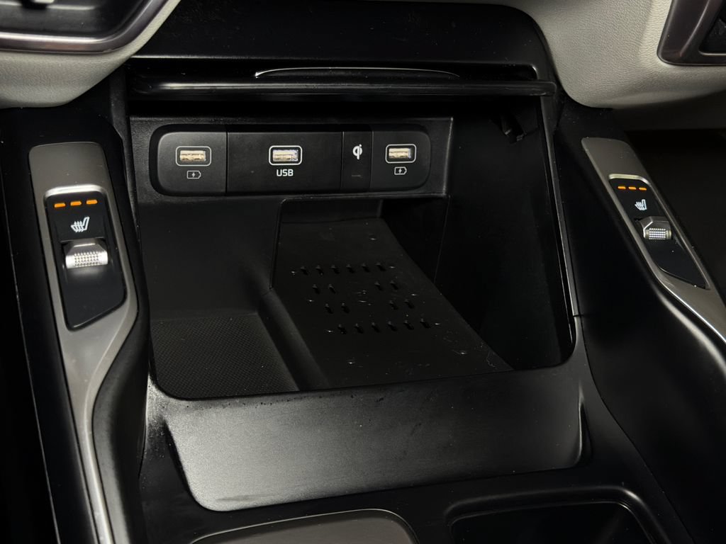 Certified 2023 Kia Sorento EX AWD/4WD image 34