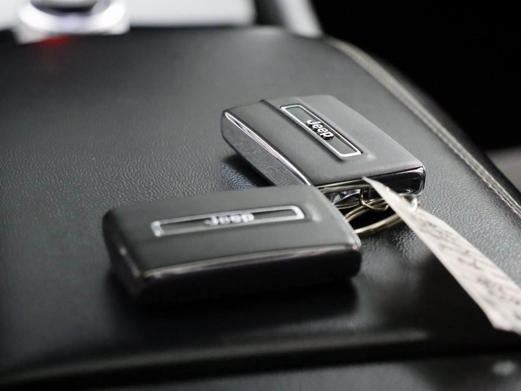 Used 2022 Jeep Grand Cherokee Altitude image 20