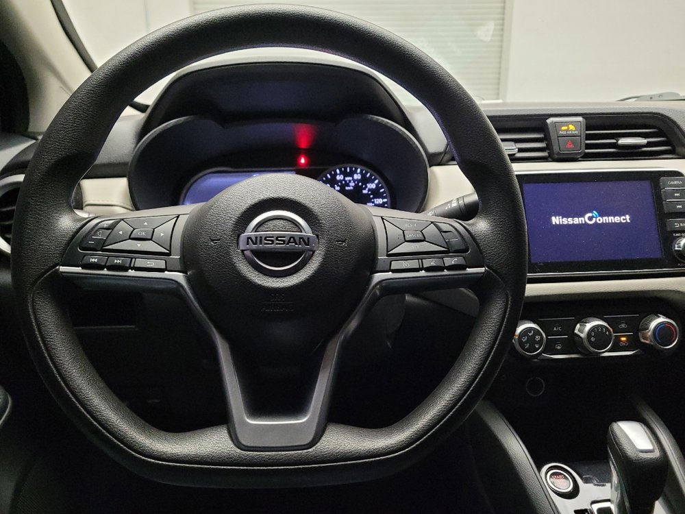 Used 2021 Nissan Versa SV image 22