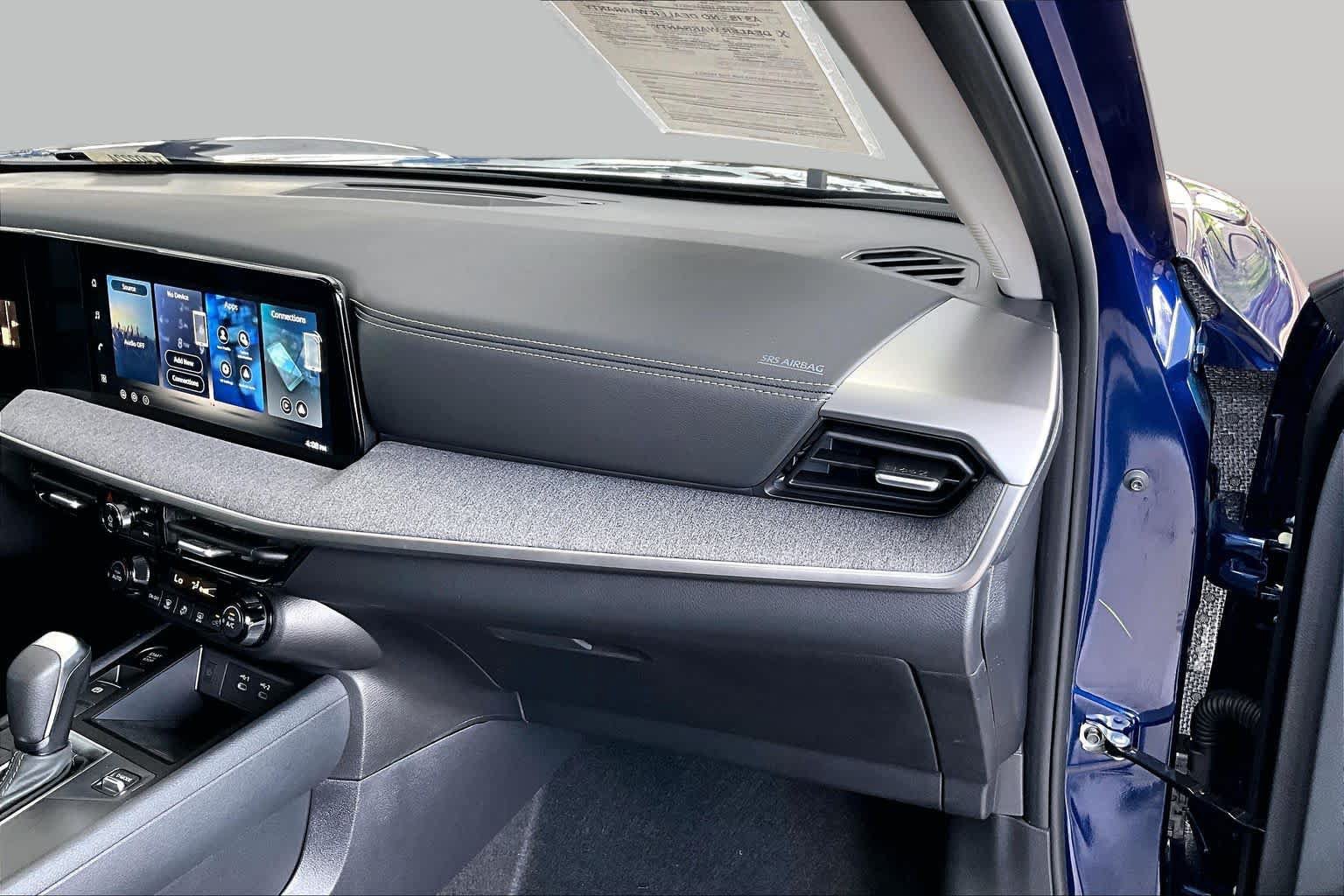 Certified 2026 Nissan Kicks SV FWD image 18