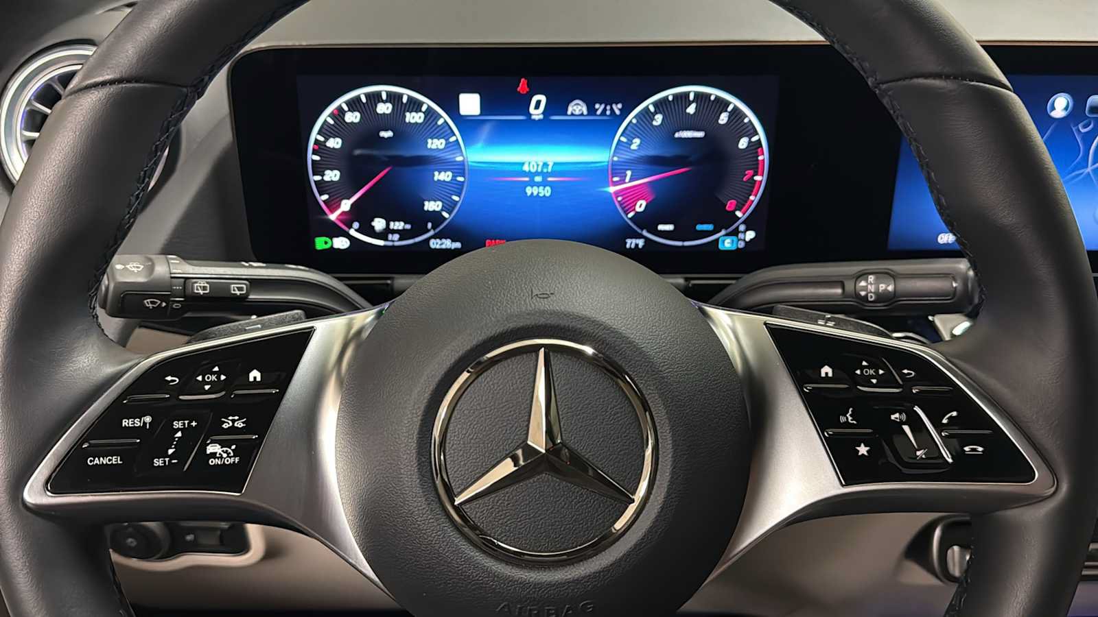 Used 2025 Mercedes-Benz GLA 250 4MATIC image 17