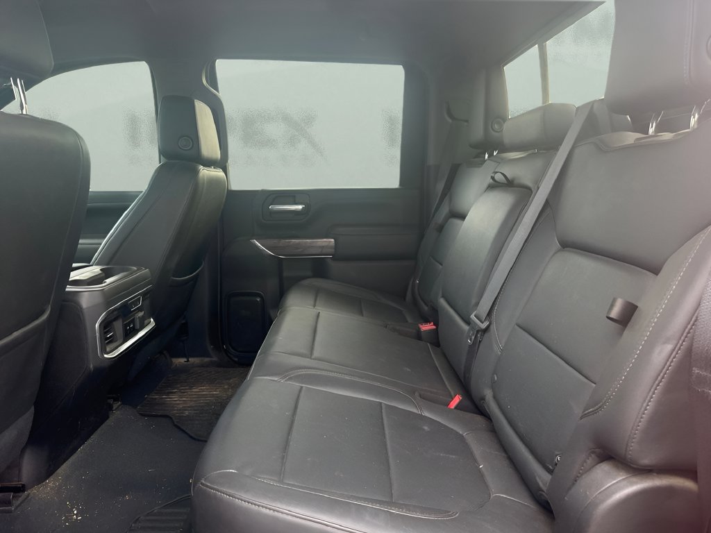 Used 2022 Chevrolet Silverado 3500 LTZ w/ LTZ Convenience Package AWD/4WD image 9