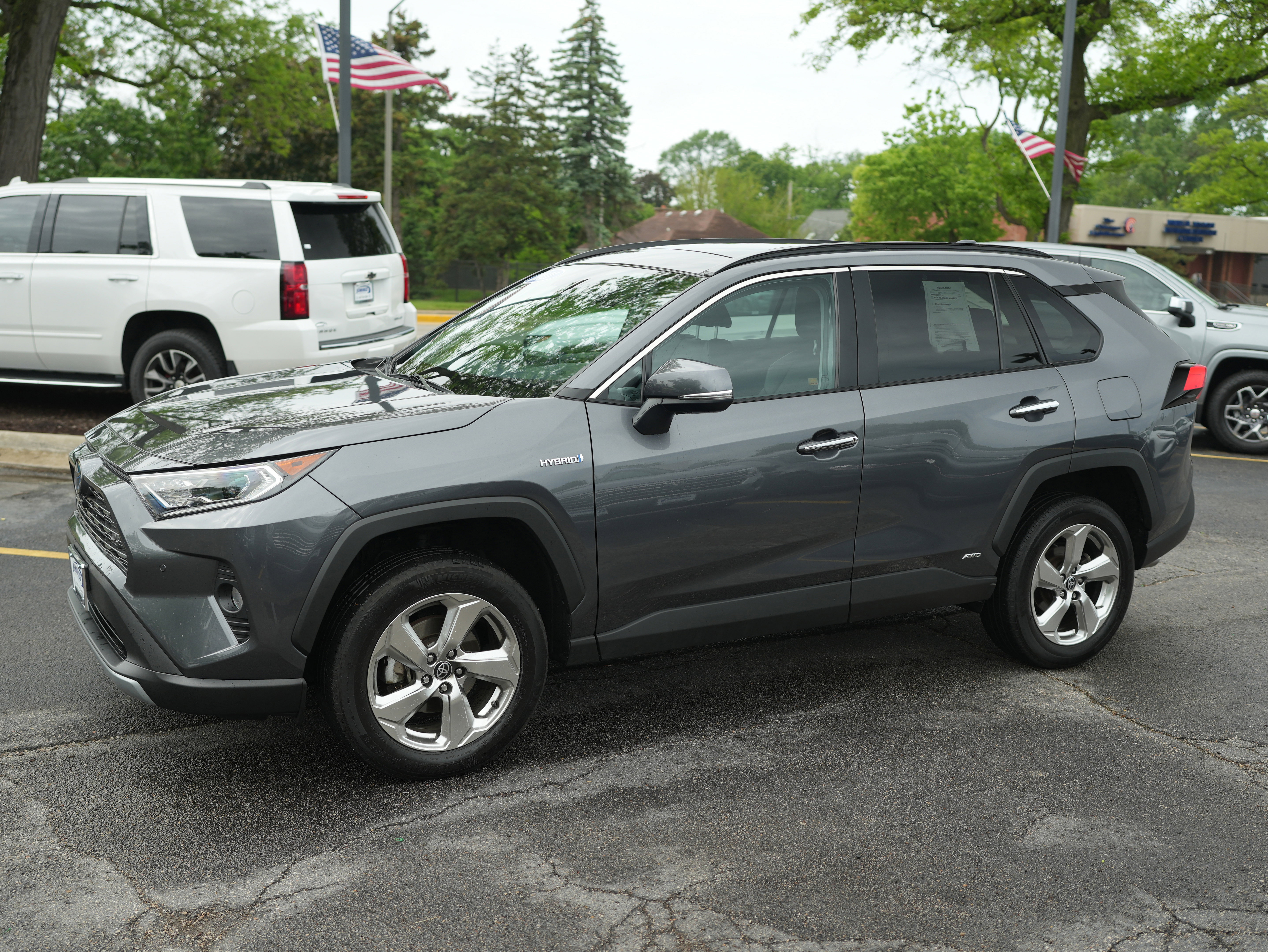 Used 2021 Toyota RAV4 Limited AWD/4WD image 11