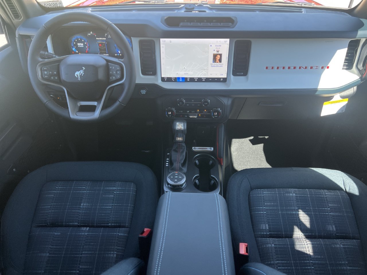 New 2026 Ford Bronco Heritage Edition AWD/4WD image 2