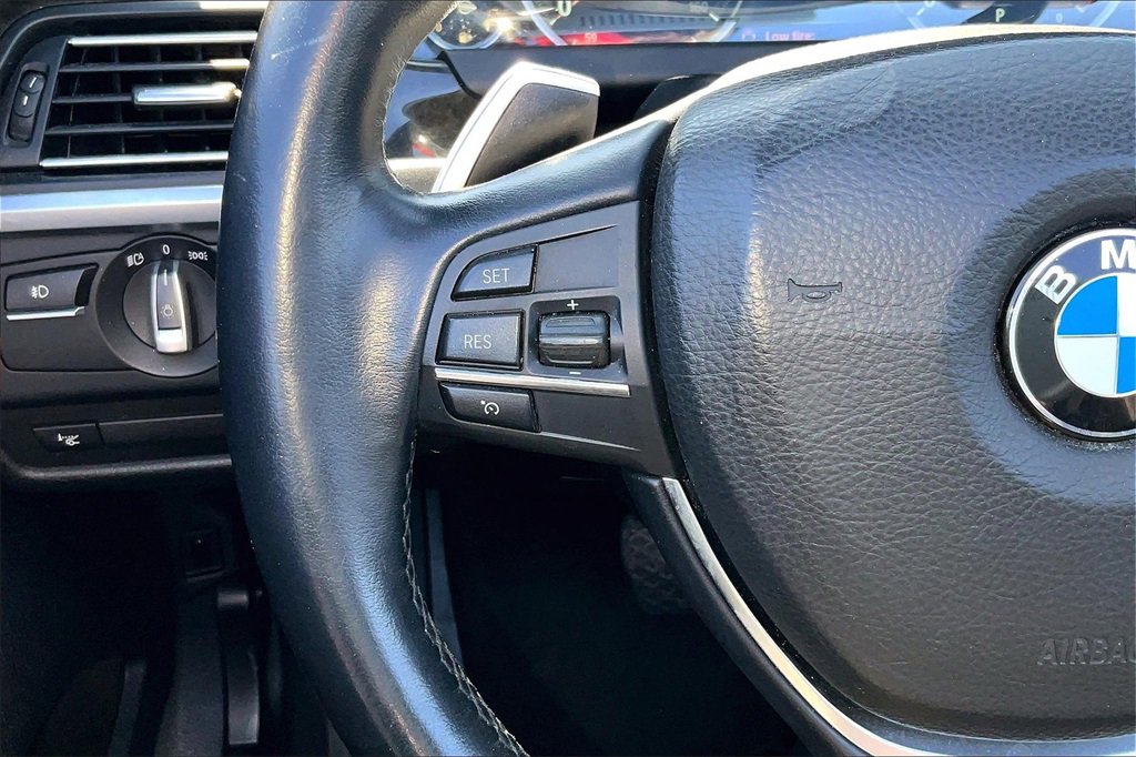 Used 2015 BMW 650i Convertible w/ Executive Package image 17