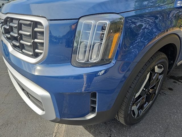 Used 2025 Kia Telluride S FWD image 11
