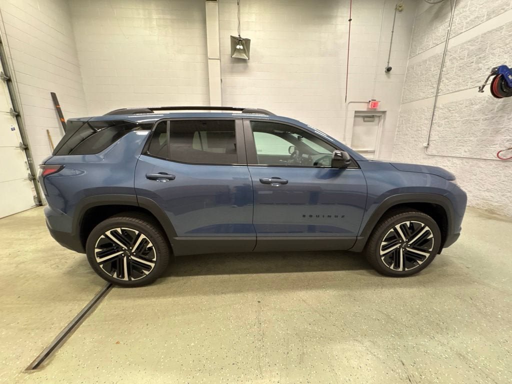 New 2027 Chevrolet Equinox RS w/ Safety and Technology Package AWD/4WD image 3