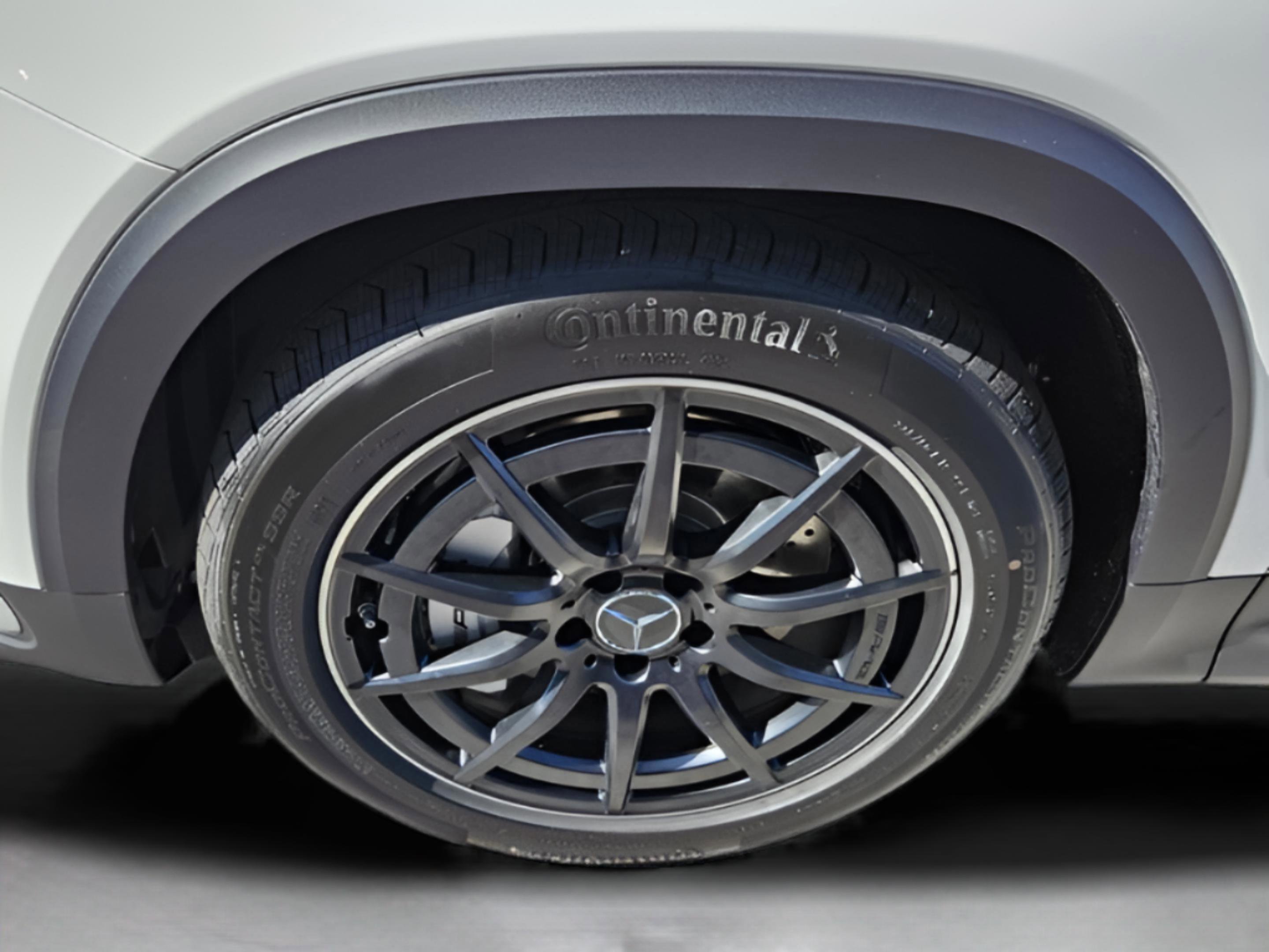 New 2026 Mercedes-Benz GLB 35 AMG 4MATIC image 42