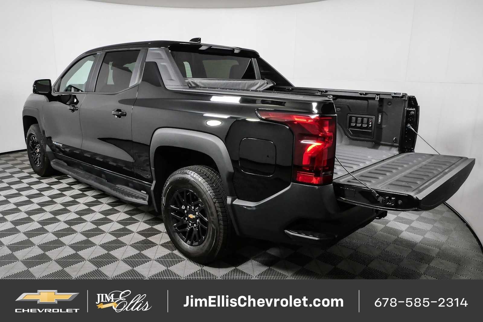 New 2024 Chevrolet Silverado EV W/T AWD/4WD image 31