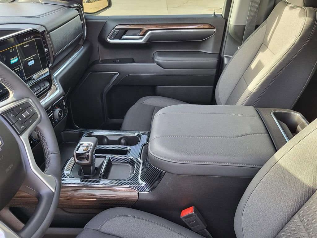 Certified 2025 Chevrolet Silverado 1500 LT w/ Safety Package image 29