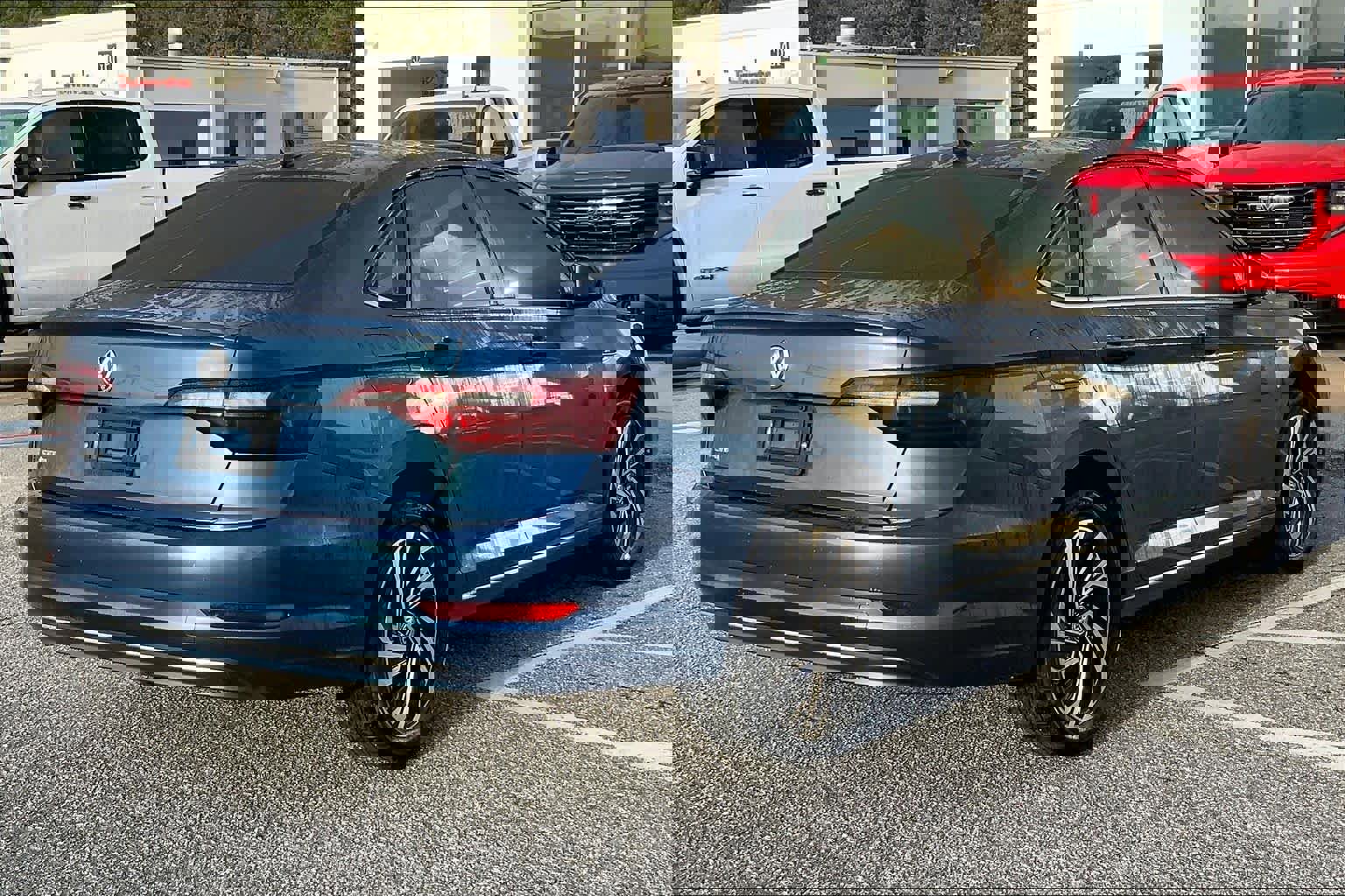 Used 2020 Volkswagen Jetta SEL image 12